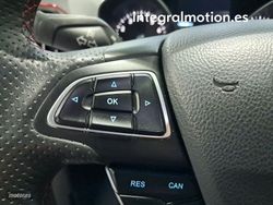 Ford Kuga ST-Line 1.5 EcoBoost 110kW (150CV) - Miniatura 8