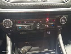 Jeep Compass 1.3 Gse T4 96kW(130CV) Night Eag. MT FWD - Miniatura 17