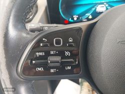 Mercedes Clase GLA 180 d Business - Miniatura 12