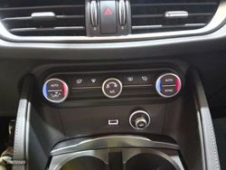 Alfa Romeo Stelvio 2.0 Gasolina 147kW (200CV) Executive Q4 - Miniatura 17
