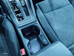 Volkswagen Golf Life 1.0 eTSI 81kW (110CV) DSG - Miniatura 22