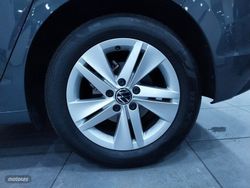 Volkswagen Golf Life 1.0 eTSI 81kW (110CV) DSG - Miniatura 29