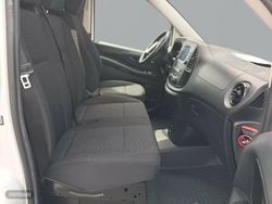 Mercedes Vito 119 CDI 6T Base RWD Largo 190CV - Miniatura 10