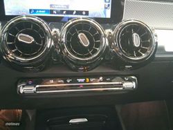 Mercedes Clase GLB 180d Business Solution - Miniatura 17