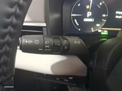 Mitsubishi Outlander PHEV Kaiteki+ 4WD - Miniatura 14
