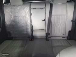 Mitsubishi Outlander PHEV Kaiteki+ 4WD - Miniatura 20