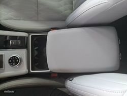 Mitsubishi Outlander PHEV Kaiteki+ 4WD - Miniatura 22