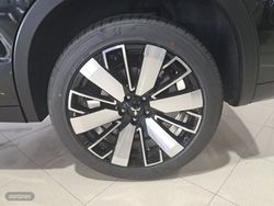 Mitsubishi Outlander PHEV Kaiteki+ 4WD - Miniatura 29