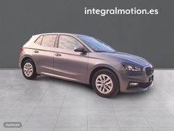 Skoda Fabia 1.0 TSI 70KW (95CV) Selection - Miniatura 3