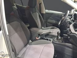 Skoda Fabia 1.0 TSI 70KW (95CV) Selection - Miniatura 9