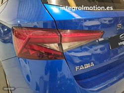 Skoda Fabia 1.0 TSI 70KW (95CV) Selection - Miniatura 28