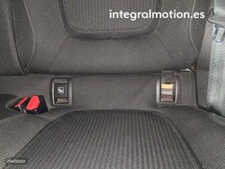 Renault Megane S.T. Intens Blue dCi 85 kW (115CV) - Miniatura 23
