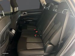Kia Sorento 1.6 T-GDi PHEV Emotion 4x4 7pl P.Luxury - Miniatura 10