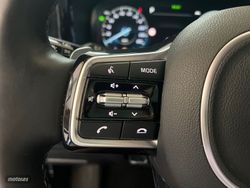 Kia Sorento 1.6 T-GDi PHEV Emotion 4x4 7pl P.Luxury - Miniatura 12