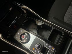 Kia Sorento 1.6 T-GDi PHEV Emotion 4x4 7pl P.Luxury - Miniatura 22