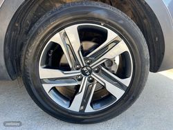 Kia Sorento 1.6 T-GDi PHEV Emotion 4x4 7pl P.Luxury - Miniatura 29