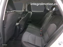 Kia Ceed 1.0 T-GDi 74kW (100CV) Drive - Miniatura 10