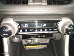 Toyota RAV 4 2.5l 220H Advance - Miniatura 17
