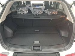 KGM Korando E-MOTION Limited Auto - Miniatura 30