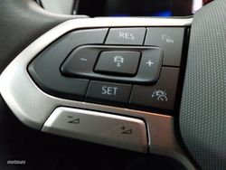 Volkswagen T-Cross Life 1.0 TSI 85kW (115CV) DSG - Miniatura 12