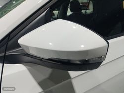 Volkswagen T-Cross Advance 1.0 TSI 70kW (95CV) - Miniatura 31