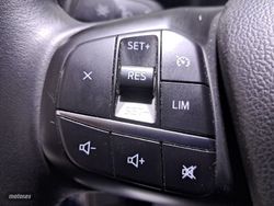 Ford Kuga Titanium 2.0 EcoBlue 140kW 4x4 Auto - Miniatura 12