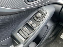 Subaru XV 2.0i Hybrid CVT Executive Plus - Miniatura 33