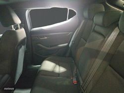 Mazda Mazda3 2.5L E-SKY G MHEV 103kW Prime-line - Miniatura 10