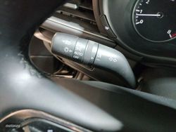 Mazda Mazda3 2.5L E-SKY G MHEV 103kW Prime-line - Miniatura 14