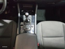 Mazda Mazda3 2.5L E-SKY G MHEV 103kW Prime-line - Miniatura 22