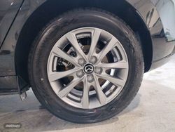 Mazda Mazda3 2.5L E-SKY G MHEV 103kW Prime-line - Miniatura 29