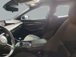 Mazda Mazda3 2.5L E-SKY G MHEV 103kW Prime-line - Miniatura 6