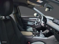Mazda Mazda3 2.5L E-SKY G MHEV 103kW Prime-line - Miniatura 9
