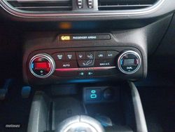 Ford Focus 1.0 Ecoboost MHEV 114kW Active - Miniatura 17