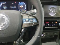KGM Korando E-MOTION Limited Auto - Miniatura 13
