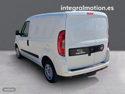 Fiat Doblo Cargo 1.3 Multijet 95 SX SWB 4d - Miniatura 4