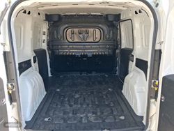 Fiat Doblo Cargo 1.3 Multijet 95 SX SWB 4d - Miniatura 6