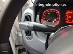 Fiat Panda 1.0 Hybrid 51kW (70cv) - Miniatura 14
