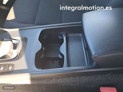 Volvo XC40 2.0 D3 - Miniatura 21