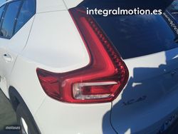 Volvo XC40 2.0 D3 - Miniatura 27