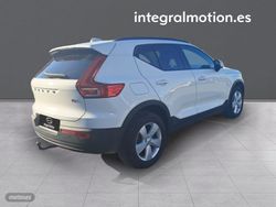 Volvo XC40 2.0 D3 - Miniatura 4