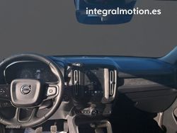 Volvo XC40 2.0 D3 - Miniatura 6