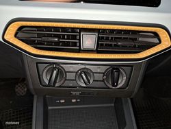 Seat Ibiza 1.0 MPI 59kW (80CV) Reference XL - Miniatura 16