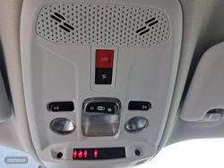 Peugeot 2008 Allure BlueHDI 130 S&S EAT8 - Miniatura 19
