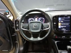 Volvo XC40 2.0 D3 Momentum - Miniatura 11