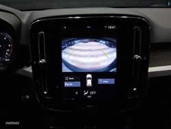 Volvo XC40 2.0 D3 Momentum - Miniatura 16