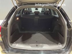 Peugeot 308 5p GT Line 1.2 130CV - Miniatura 10