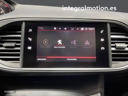 Peugeot 308 5p GT Line 1.2 130CV - Miniatura 28