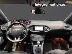 Peugeot 308 5p GT Line 1.2 130CV - Miniatura 34
