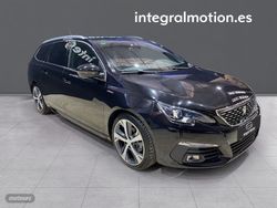 Peugeot 308 5p GT Line 1.2 130CV - Miniatura 4